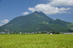 由布岳