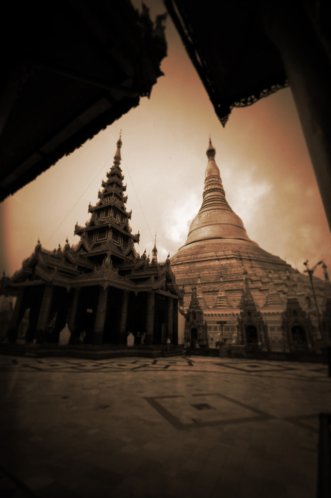 Swedagon Pagoda