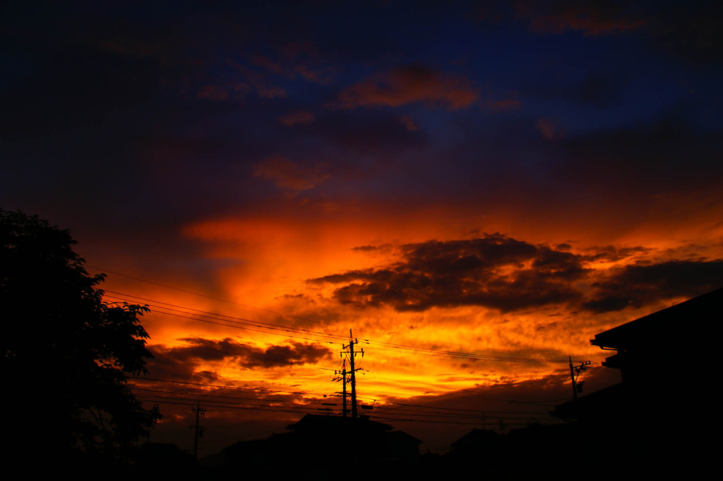 真夏の夕刻