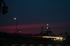 車窓からの夕暮れ