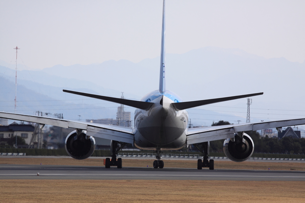 東京→松山便