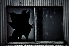 魔界の扉