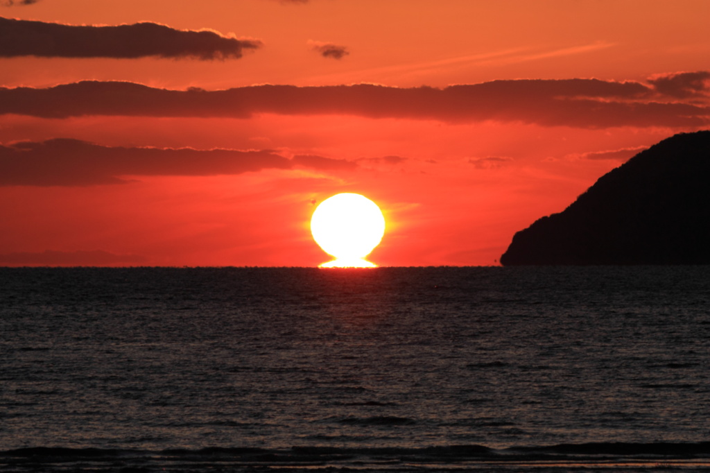 だるま夕日