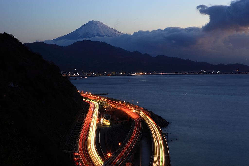 さった峠の夜明け前