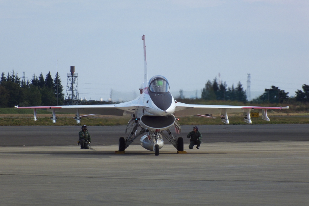 F-2A 離陸準備