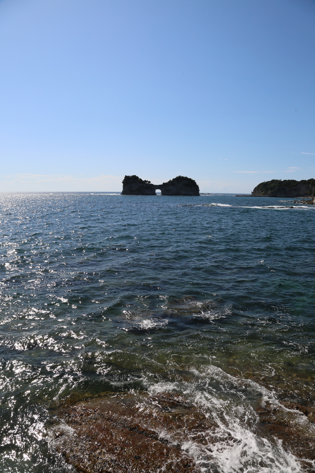 円月島