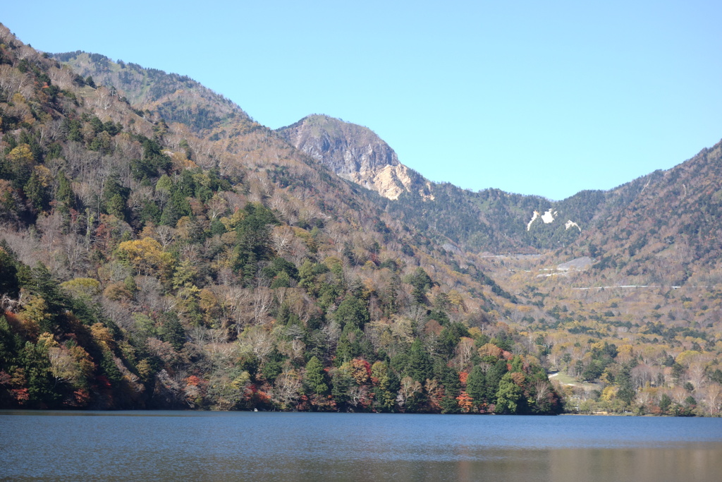 湯ノ湖にて