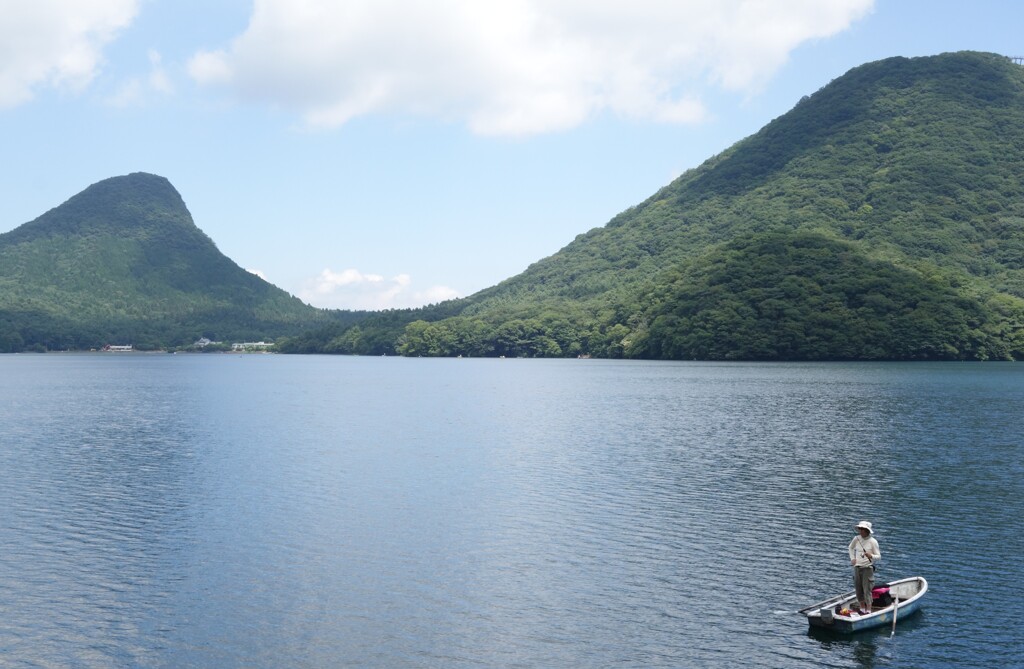 榛名湖ライド　釣り人