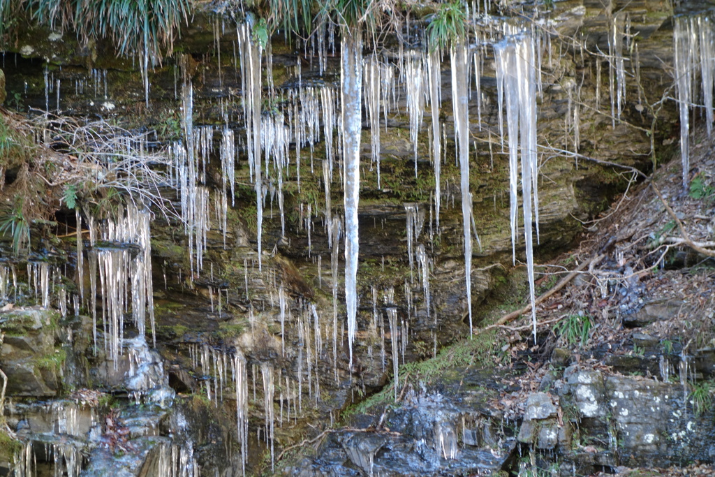 三十槌の氷柱　3