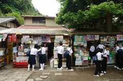 土産物屋？駄菓子屋？