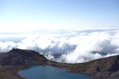剣ヶ峰　権現池と雲海