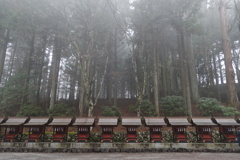 霧の三峰神社　摂末社