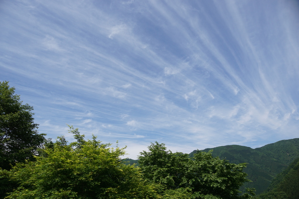 山と空　2