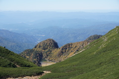 乗鞍スカイライン　池のある景色
