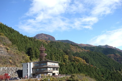 滝沢ダムの紅葉