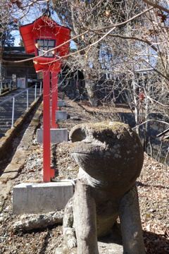 熊野神社の狛犬　②