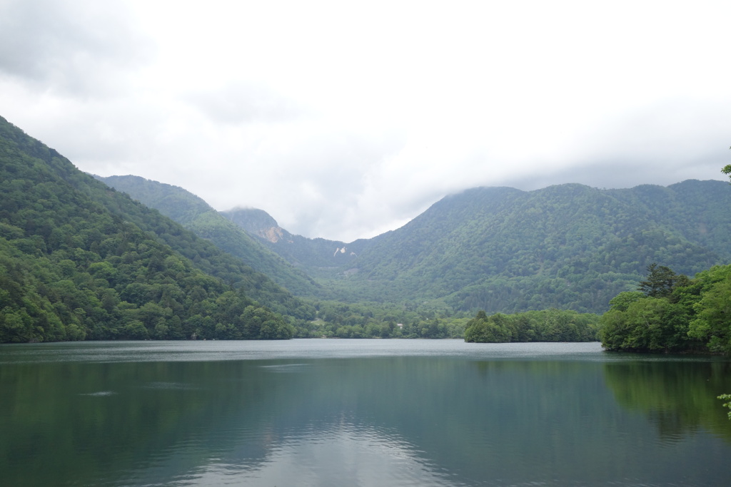 湯ノ湖にて