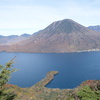 奥日光は今　半月山から　中禅寺湖