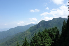 三峯神社　遙拝殿からの眺め　2