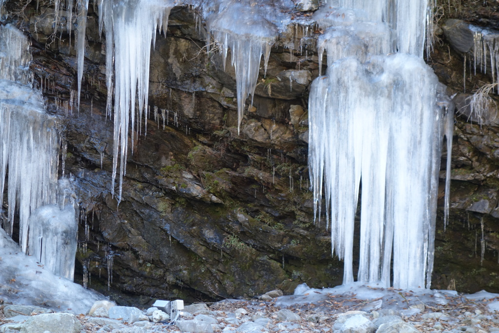 三十槌の氷柱　①