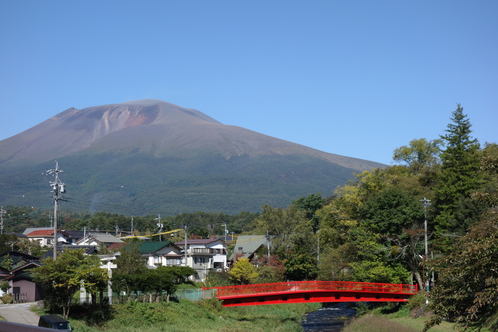 浅間山は今