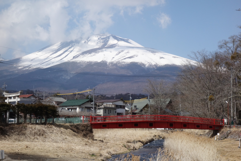 浅間山　軽井沢町役場付近から　2