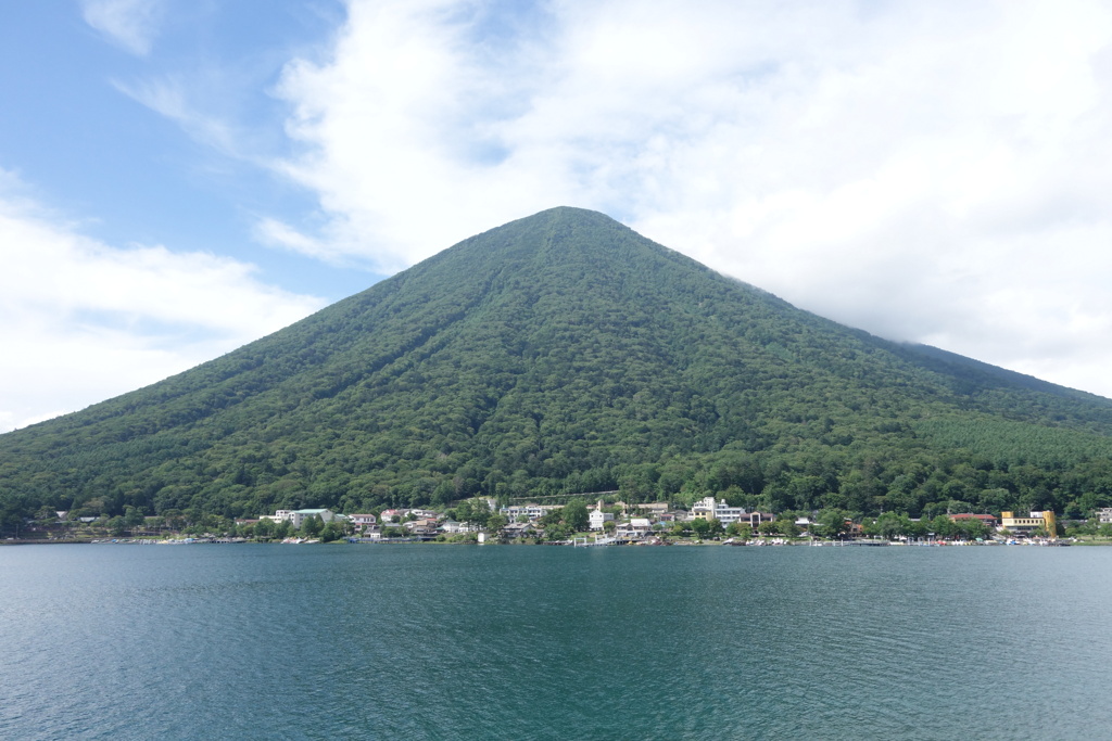 日光ライド　中禅寺湖にて