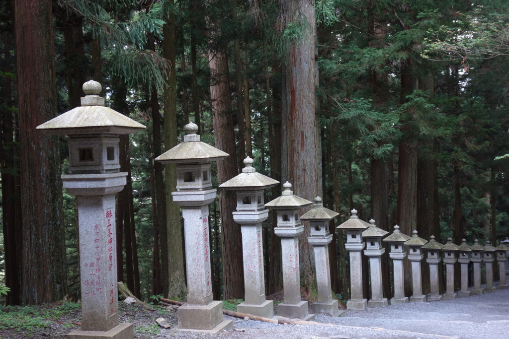 三峰神社　4