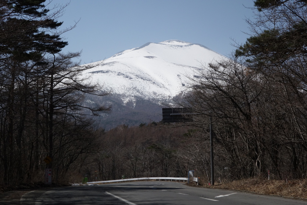 浅間山は今