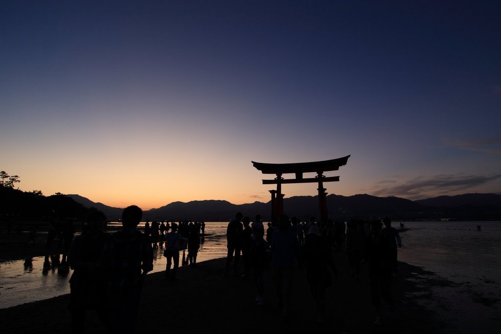 厳島神社_夕暮れ