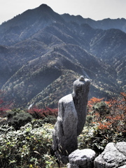 奇岩・・・「天指し岩」