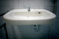 TSUTAYA　トイレにて