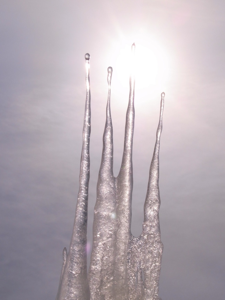 逆さ氷柱