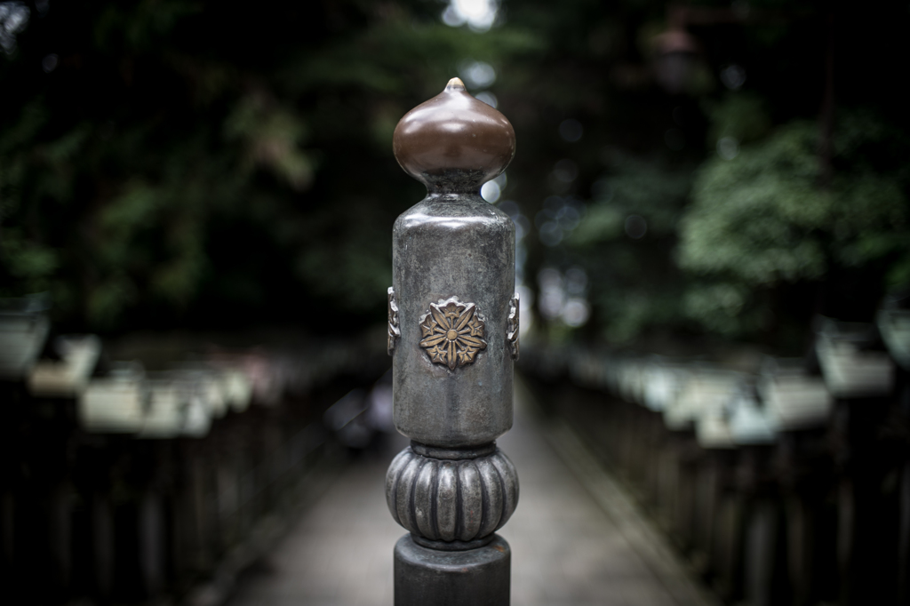 宝山寺　参道手摺