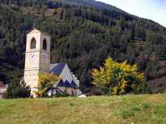 世界遺産の聖ヨハネ・バプテスト修道院(ミュスタイア)