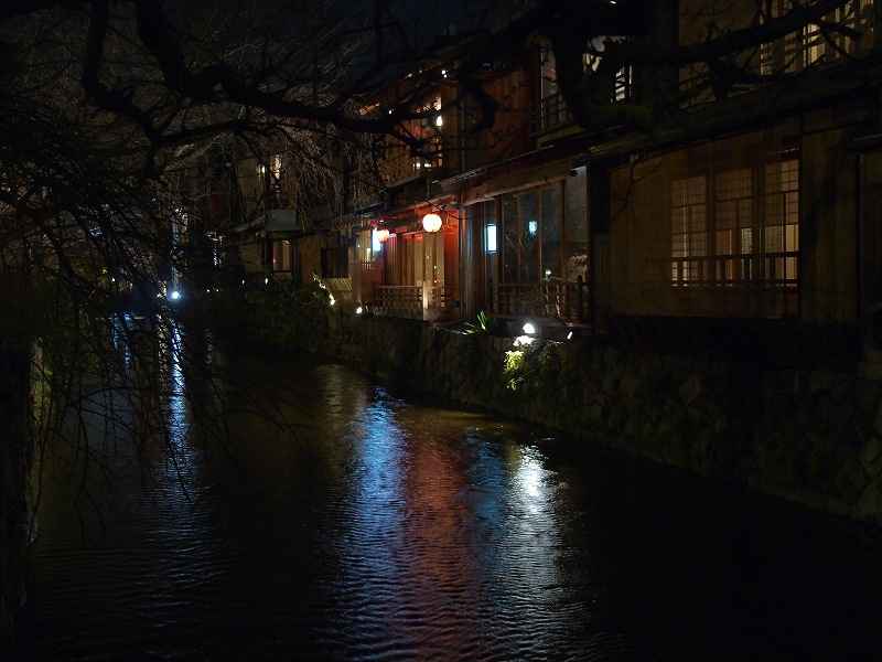 祇園白河の灯