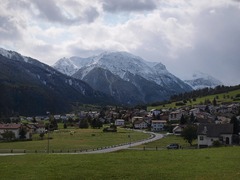 ミュスタイア村全景