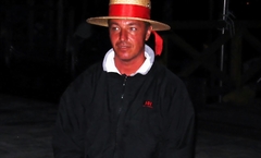 ゴンドラ漕ぎ(ベニス)