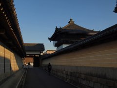 北小路築地塀（西本願寺南面）