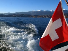 ルガーノ遠望(ルガーノ湖船から)