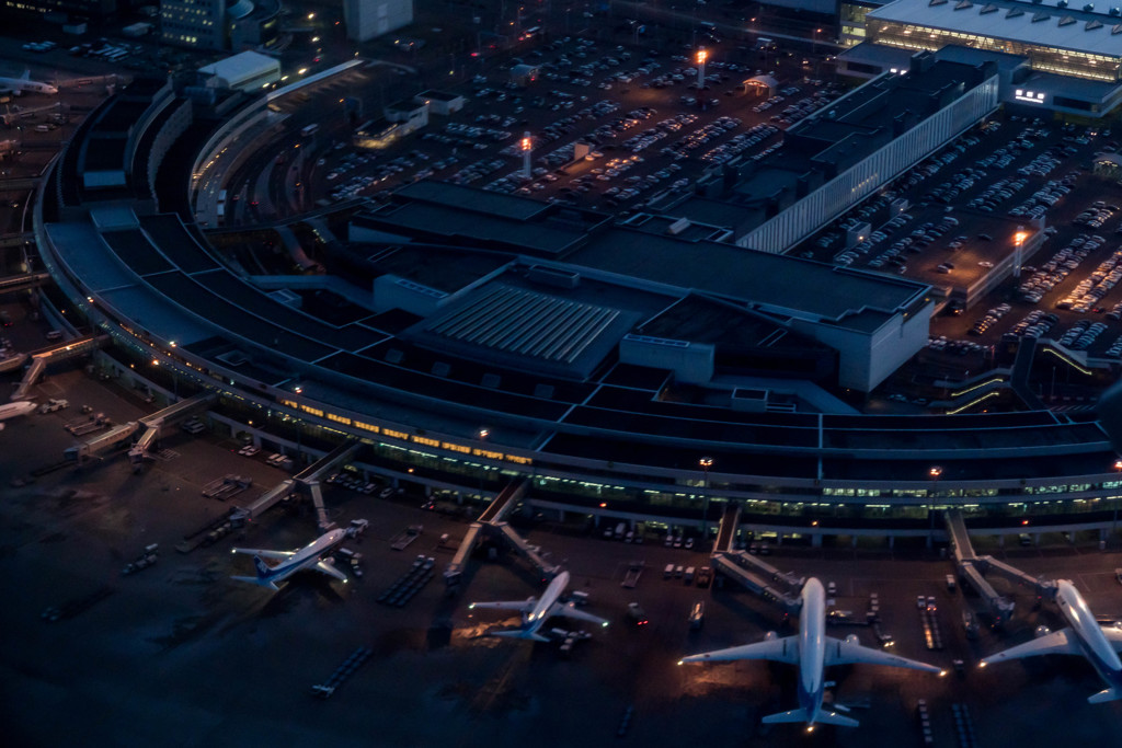 AIRPORT