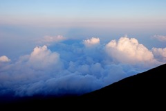 富士山の影