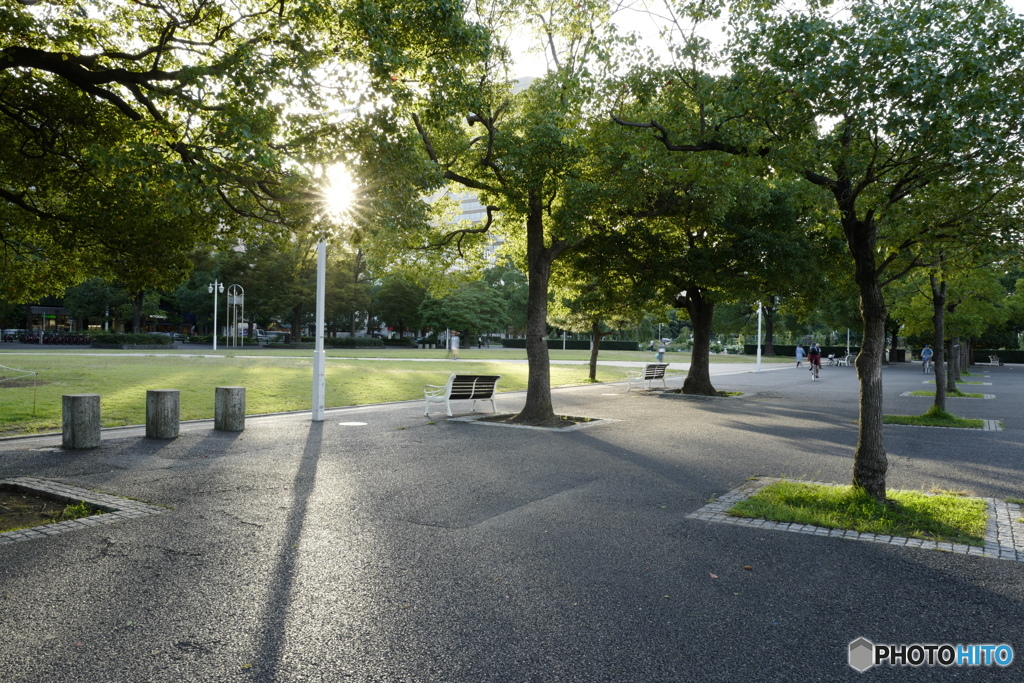山下公園の夕刻