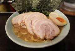 馬込のいずみ家の横浜家系ラーメン