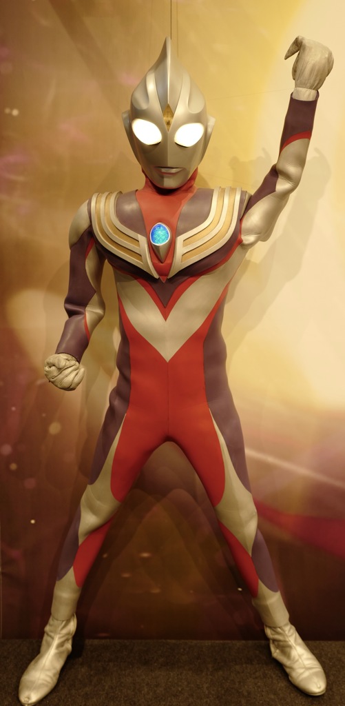 ウルトラマンティガ