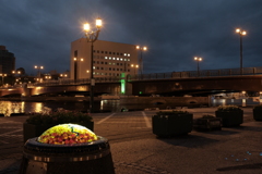 夕暮れ時の幣舞橋
