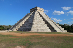 チェチェンイッツア　（メキシコ・カンクン）
