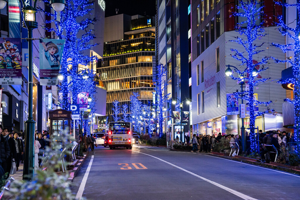 渋谷　青の洞窟2