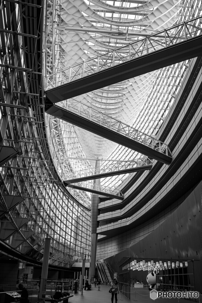 東京国際フォーラム ガラス棟1