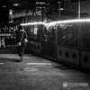 モノクロで撮る夜のスナップ51